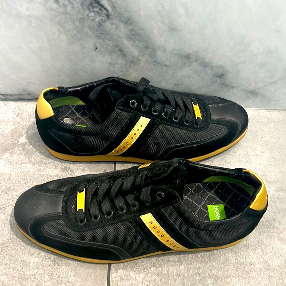 Boss Hugo Boss Perforated Mixed-media Sneakers US 9.5 / Black/Gold